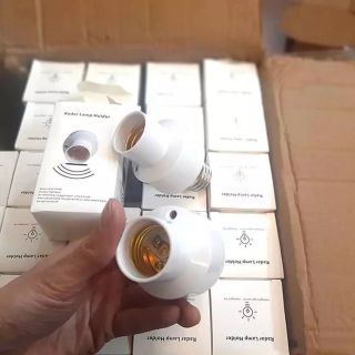 Đui đèn cảm biến chuyển động tự bật tắt E27, đuôi đèn xoáy cảm ứng chuyển động radar vi sóng tiết kiệm điện