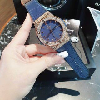 SALE NHANH ĐỒNG HỒ NAM CAO CẤP HUB MÁY PIN NHẬT DÂY DA BỌC CAO SU VIỀN ĐÁ