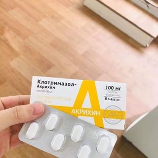 VIÊN ĐẶT PHỤ KHOA CỦA NGA CLOTRIMAZOL HỘP 6 VIÊN