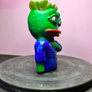 Chậu xi măng mini trồng sen đá hình ếch xanh meme, chậu hoa