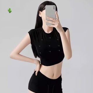 ÁO CROPTOP ĐÍNH NƠ - LÊ PHƯƠNG BOUTIQUE