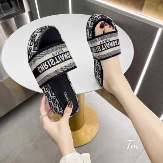 Dép đế bánh mì quai ngang DR