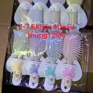 Lược cán cute