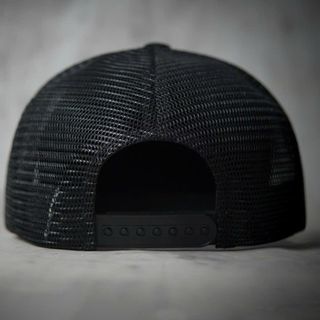Mũ Lưỡi Trai Superdry Đen Lưới Snapback Chất dù