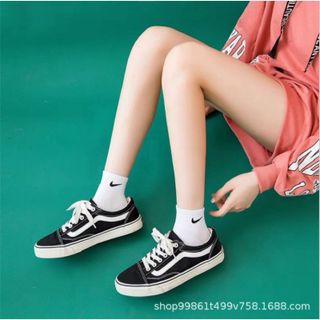 Bộ 10 đôi tất thể thao màu trắng thời trang phong cách Hàn Quốc - Cổ trung