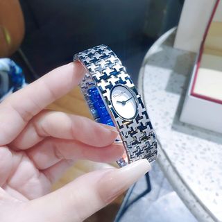 ĐỒNG HỒ NỮ CAO CẤP DYOR DẠNG VÒNG ÔM TAY SIÊU SANG 1