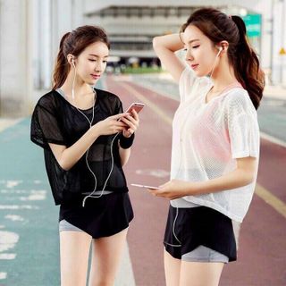 Tank lưới croptop Chất liệu: lưới Size: M.L - 22 Có tách ri