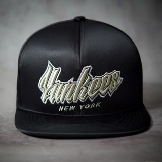Nón Lưỡi Trai Yankees Đen Snapback Chất cotton bóng