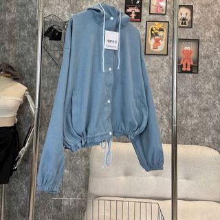 Áo khoác da lộn 1 lớp ,form 65kg.có dây rút lai.