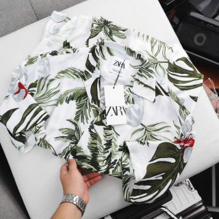 Áo thun nam. Chất lụa 100% cotton lụa , thiết kế cổ thường classic, tông màu siêu đẹp