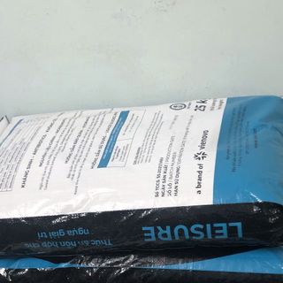 Thức ăn hỗn hợp cho ngựa giải trí