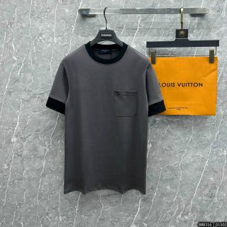 ÁO THUN NAM CỔ TRÒN CÓ TÚI LOGO LV AH3