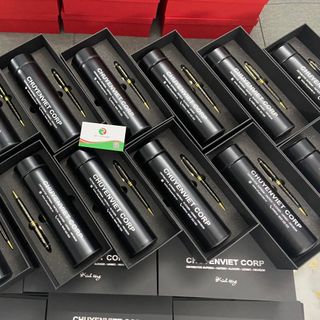 SET QUÀ TẶNG DOANH NGHIỆP ĐỘC ĐÁO: BÌNH GIỮ NHIỆT CAO CẤP KẾT HỢP BÚT KÝ KHẮC TÊN LOGO