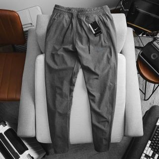 Suông chất gió hãng dày mát, trơn láng, co giãn 4 chiều. 3 túi khoá kéo Size : m l xl 2xl /2222/8c 5 màu/ ri 40c