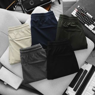 Suông chất gió hãng dày mát, trơn láng, co giãn 4 chiều. 3 túi khoá kéo Size : m l xl 2xl /2222/8c 5 màu/ ri 40c