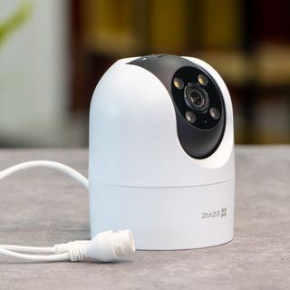 Camera Ezviz H8c - Chống nước, tích hợp sim 4G
