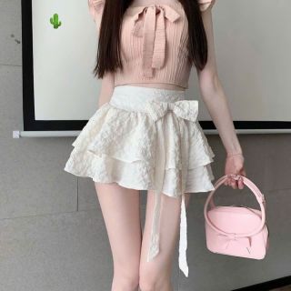 CHÂN VÁY XỐP 2 TẦNG ĐÍNH NƠ - LÊ PHƯƠNG BOUTIQUE