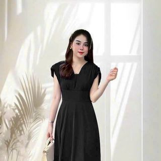 Đầm Maxi Cổ V Nhúng Tay Sang Trọng và Thanh Lịch Cho Mọi Dịp
