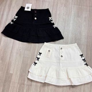 Chân váy kaki 2 tầng đính nơ - Lê phương boutique