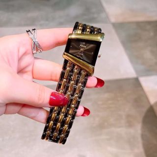 Đồng hồ nữ radosa mẫu mới