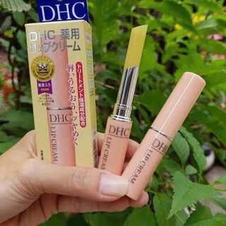 Son dưỡng môi DHC