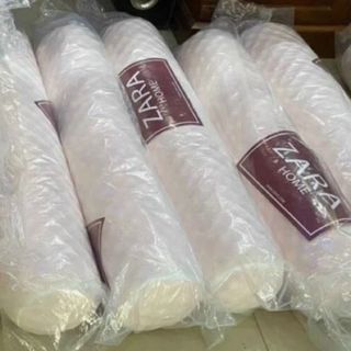 GỐI ÔM CAO SU ZARÃ HOME CAO CẤP