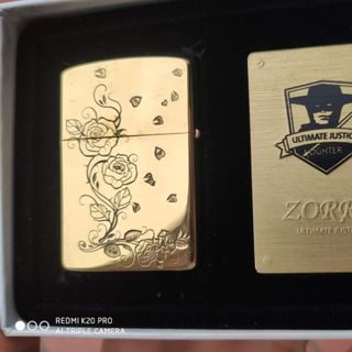 Bật lửa hột quẹt zoro