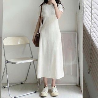 [SHOPPUMI] ĐẦM SUÔNG XOÈ THUN GÂN XƯƠNG CÁ TAY NGẮN CỔ TRÒN 3 MÀU FREESIZE PUMI 15969
