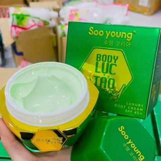 Body lục tảo soo young