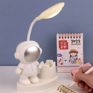 ĐÈN HỌC PHI HÀNH GIA CÓ NGĂN ĐỰNG BÚT
