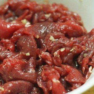 Bò né ướp sẵn 160k/kg