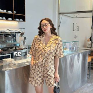 Set thiết kế sơ mi gấm phối họa tiết