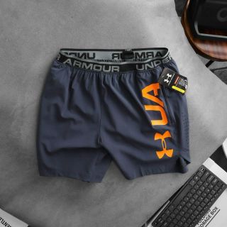 Short under xi giãn runing 2 lớp. Lớp lưới bên trong mềm thoáng mát, co giãn 4c, 2 túi khoá kéo. Phụ liệu hãng Size : m l xl 2xl /2222/8c 3 màu / ri 24c