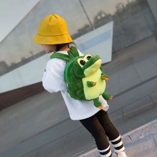 Ba lô cá sấu mầm non, cấp 1 cho bé, ba lô chất nhung mịn