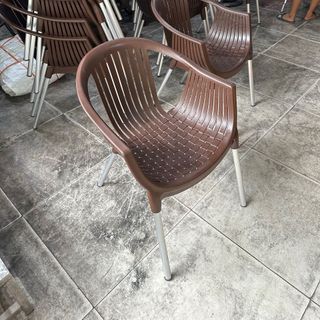 Ghế nhựa bành cafe chân nhôm giá rẻ hàng mới