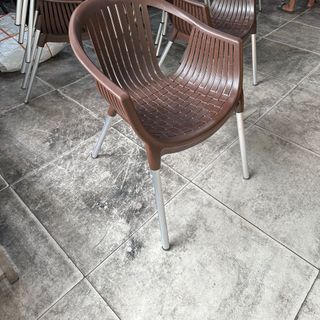 Ghế nhựa bành cafe chân nhôm giá rẻ hàng mới