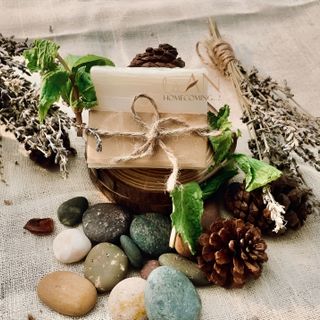 XÀ BÔNG HANDMADE LÀ AN - XÀ BÔNG TẮM HƯƠNG DỪA BẠC HÀ