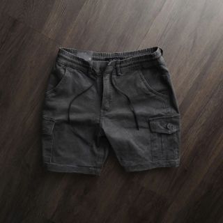 Quần short kaki nam túi hộp sang trọng