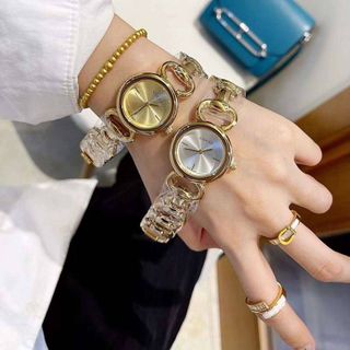 ĐỒNG HỒ NỮ THỜI TRANG GU CII MẶT TRÒN 30MM DÂY LẮC 4