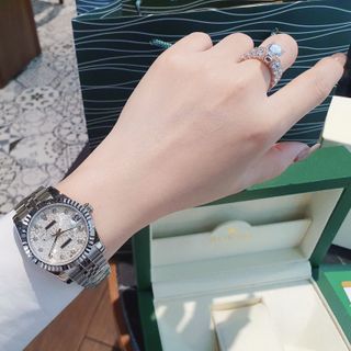 ĐỒNG HỒ NAM NỮ CAO CẤP RÔ LE DÂY THÉP MẶT KÍNH SAPHIRE NIỀNG KHÍA 4