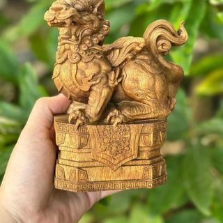 Tượng 5D trầm hương nguyên khối