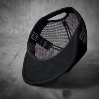 Mũ Hiphop Headwear Đen Snapback