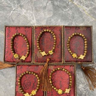 Vòng tay trầm hương cao cấp mix charm tỳ hưu mang lại tài lộc thuận lợi may mắn