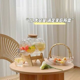 Bình thuỷ tinh đựng rượu, đựng nước để bàn có kèm vòi kệ gỗ 1 L