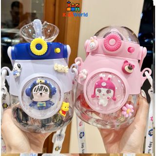 (Stiker 3D)Bình Nước Hình Bầu Cho Bé Trai,Bé Gái Chống Tràn Dây Đeo màu sắc dễ thương 900ml,Màu Hồng