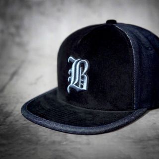 Mũ Nam B Hoa Navy Nhung Snapback