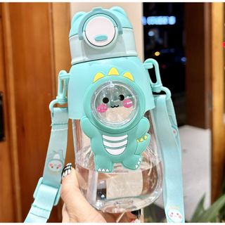 Bình Nước Uống Cho Bé Trai, Bé Gái Đi Hoc, Đi Chơi dung tích 660ml Nhựa PC, PP Khủng long, thỏ hồng