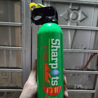 (BÁN SỈ) Bình chữa cháy ô tô mini Sharpots dung tích 550ml - Đỏ