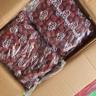 Táo đỏ Tân Cương các size
