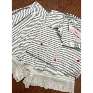 Set Đồ Nữ Áo Sơ Mi Tay Ngắn Đính Nơ Phối Chân Váy Xếp Ly Ngắn Xòe Siêu Xinh - V028-189 STORE